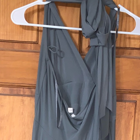 Gray halter dress size 8 - Picture 2 of 3
